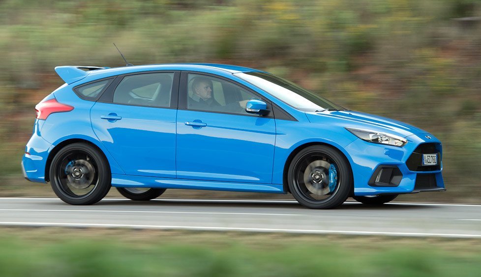 Focus RS Driving